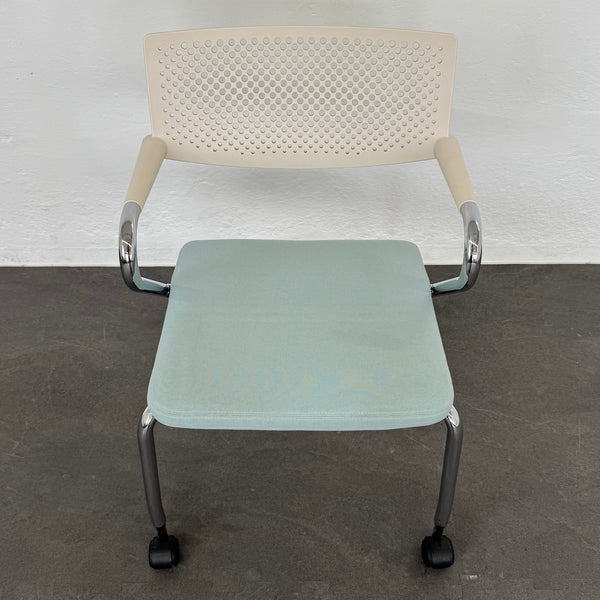 Vitra Visaroll 2 Stuhl Mintgrün