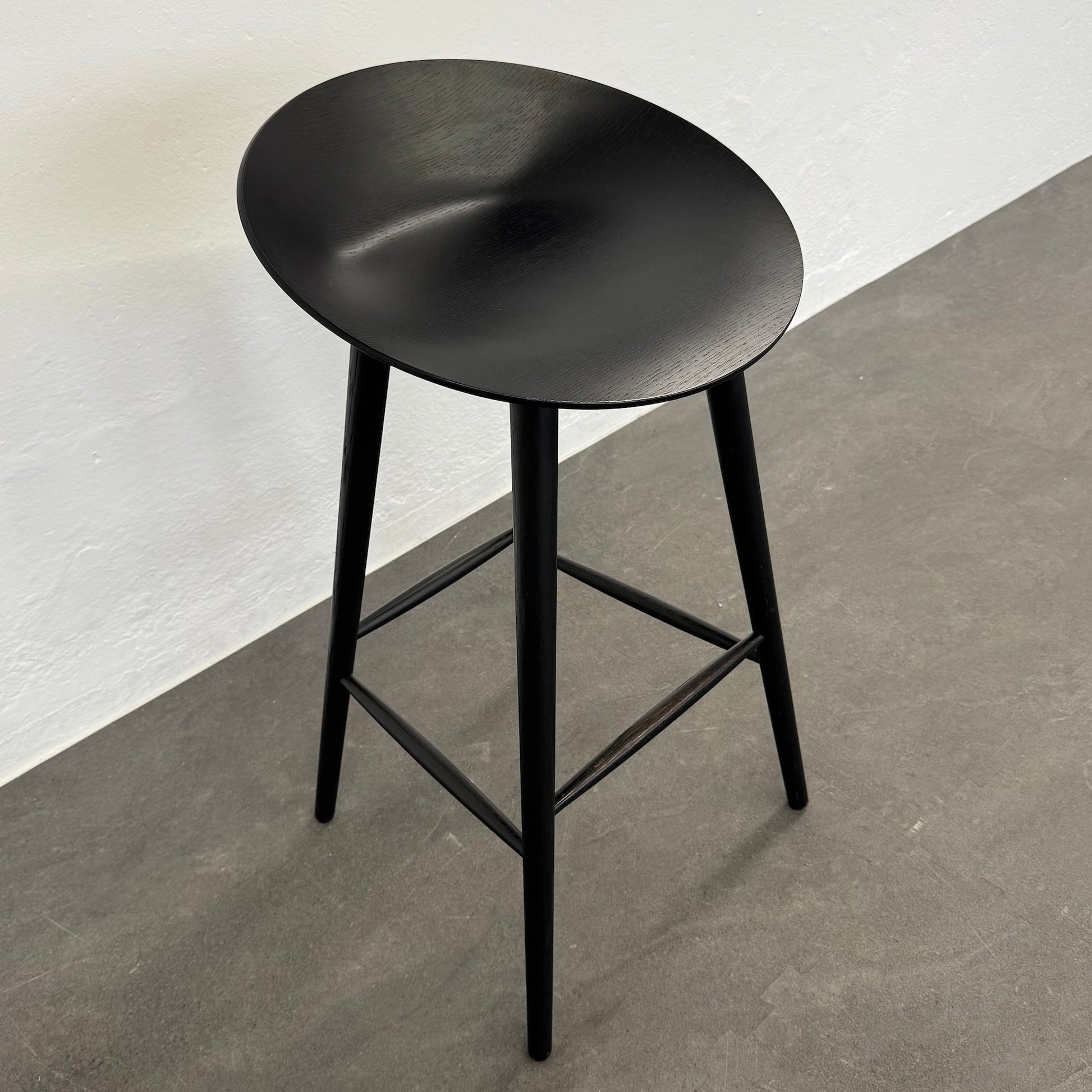 Girsberger Musa Barhocker mit Holzgestell Schwarz - 6038781