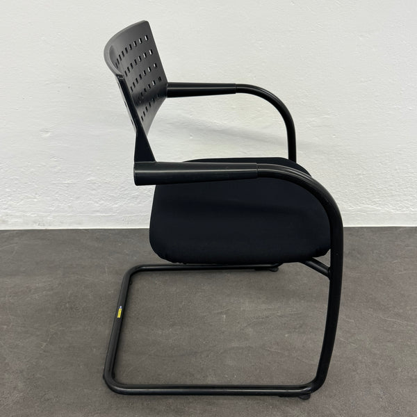 Vitra Visavis Freischwinger - stapelbar - Schwarz-Schwarz