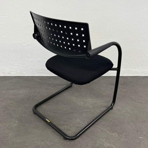 Vitra Visavis Freischwinger - stapelbar - Schwarz-Schwarz