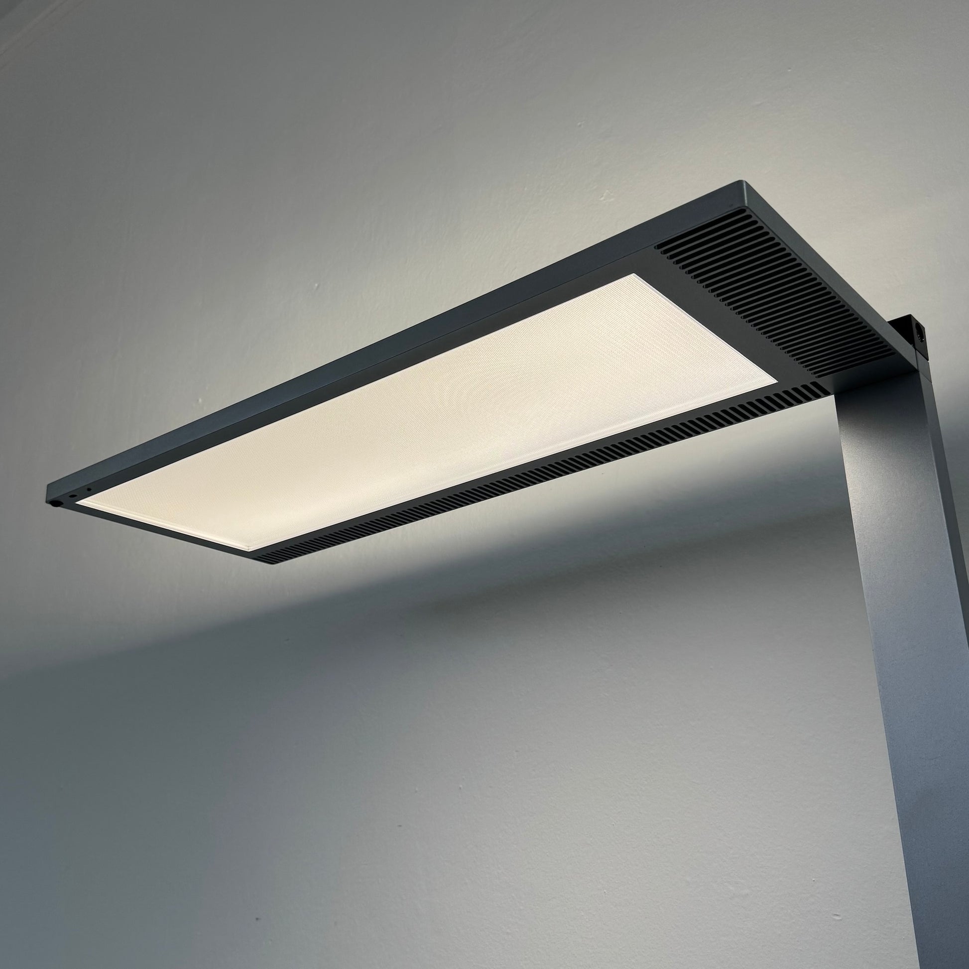 Regent Lightpad LED Stehleuchte Detailfoto Leuchtkopf - 6038794