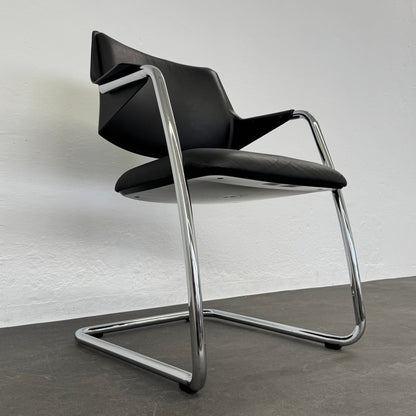 Girsberger 3300 Freischwinger seitliche Ansicht von links unten - 6038810
