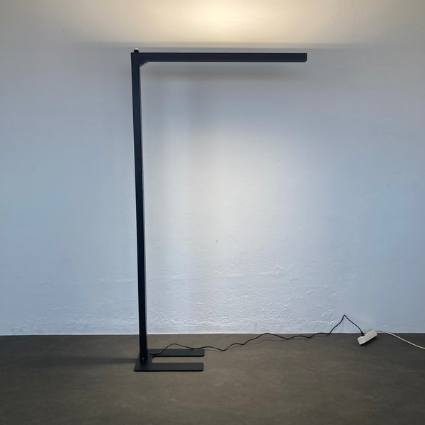 MC MyLight Slim LED Stehleuchte Schwarz