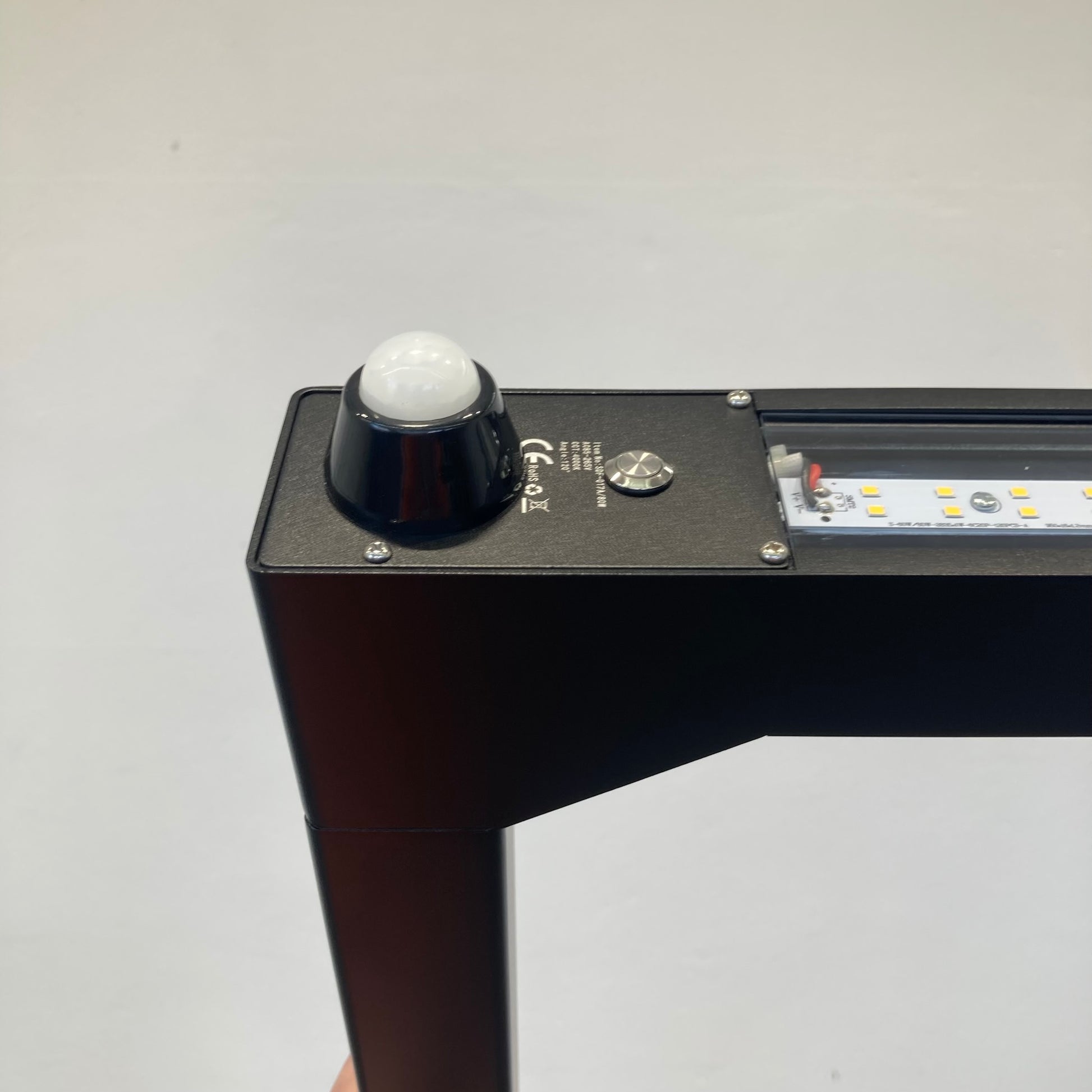 MyLight Slim LED Stehleuchte Detailfoto Tageslichtsensor - 6038831