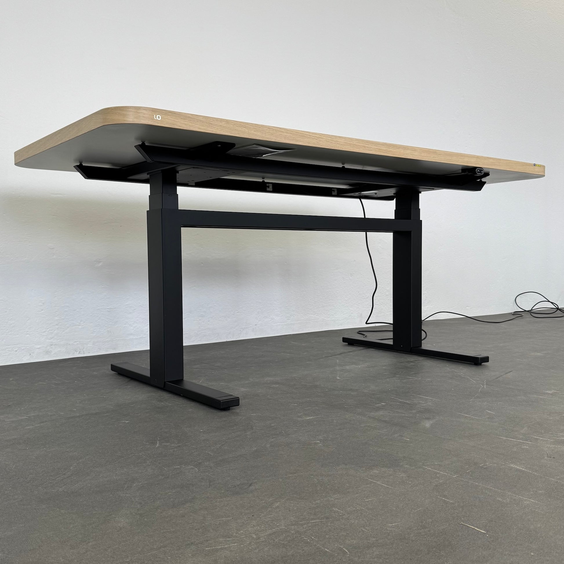 Lista Office LO Choice Sitz-Steh-Schreibtisch Detailansicht von unten - 6038832