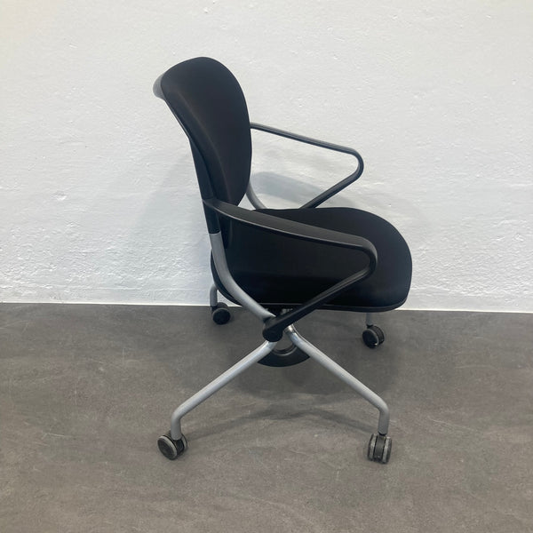 KI Torsion On The Go Roll-Sitzungsstuhl Schwarz