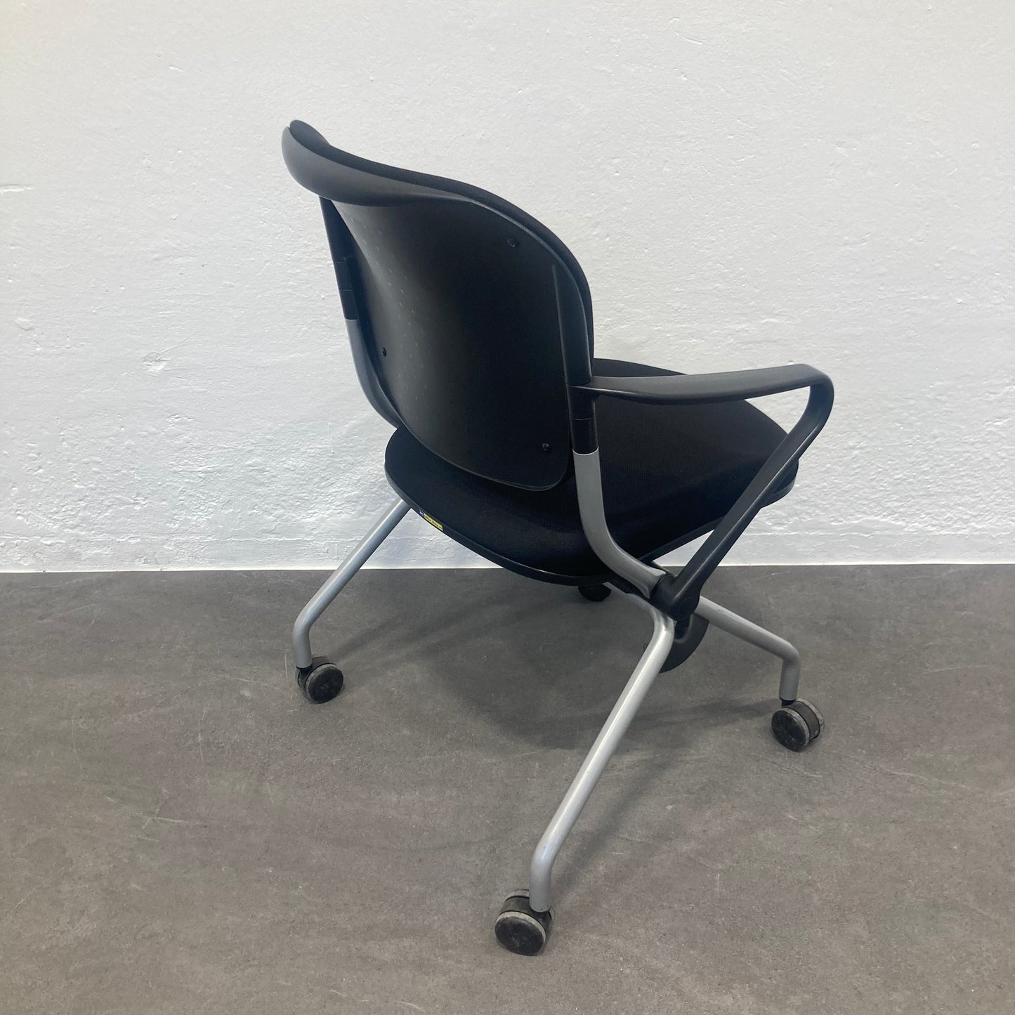 KI Torsion On The Go Roll-Sitzungsstuhl mit Rollen