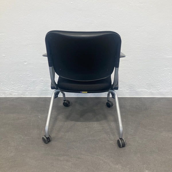 KI Torsion On The Go Roll-Sitzungsstuhl Schwarz