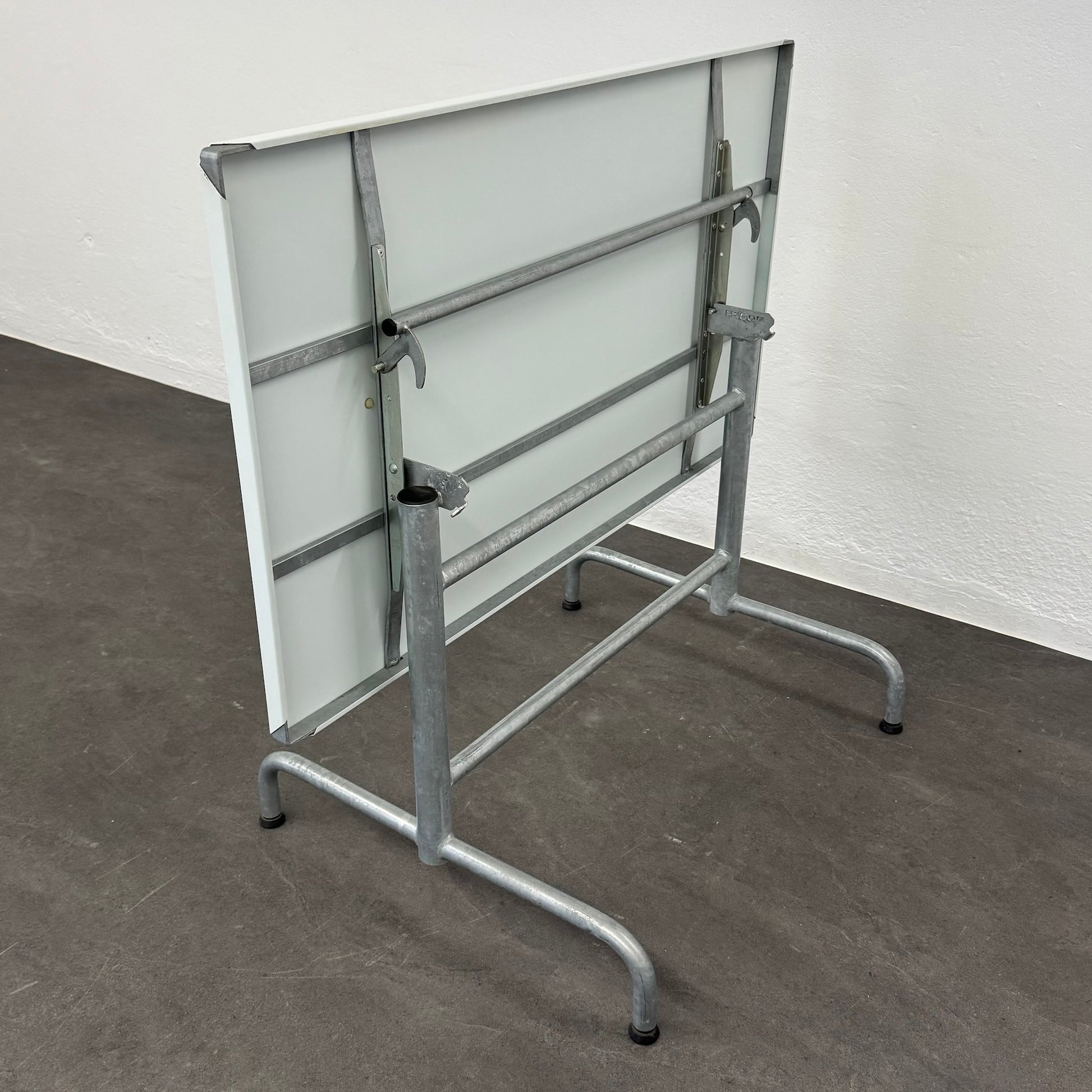 Moobel Nostalgy Gartentisch mcofficeshop