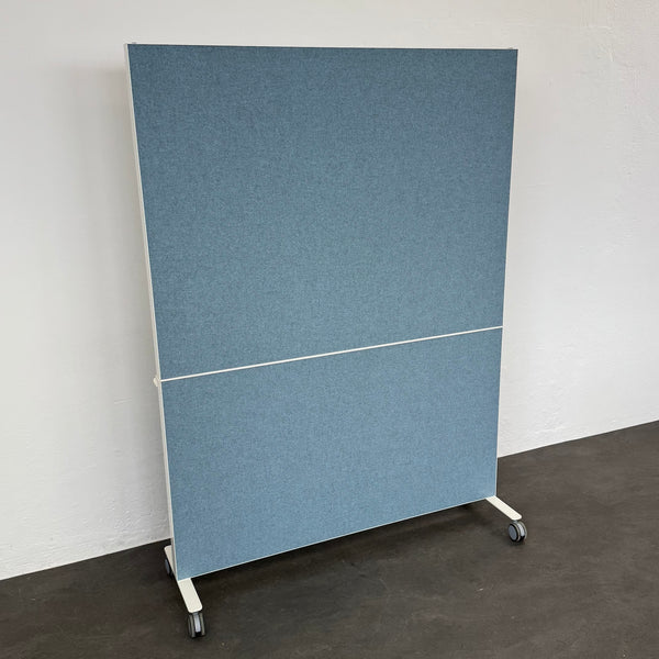 Abstracta Alumi Combi Trennwand auf Rollen