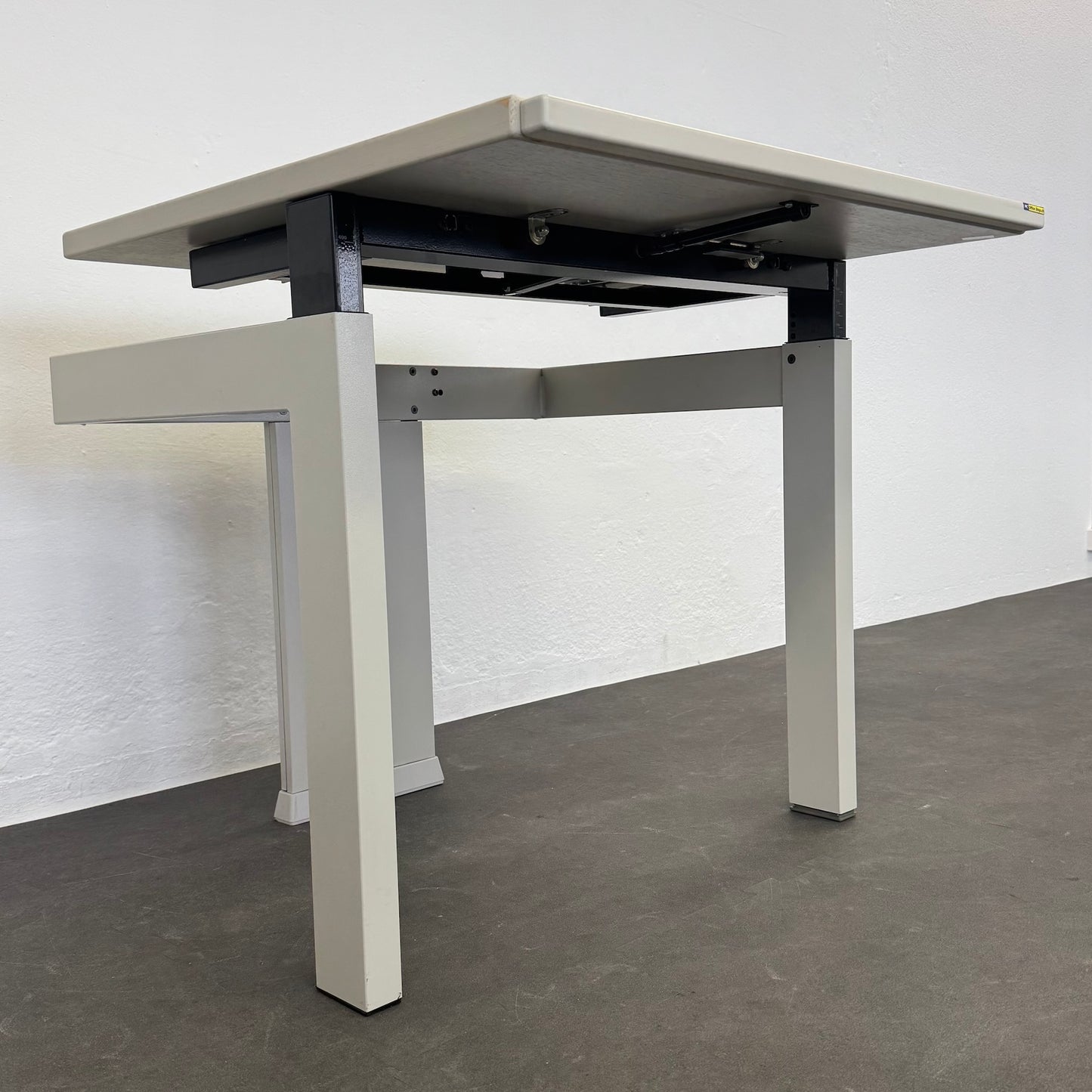 Elan Scala Schreibtisch seitliche Ansicht - 6038888