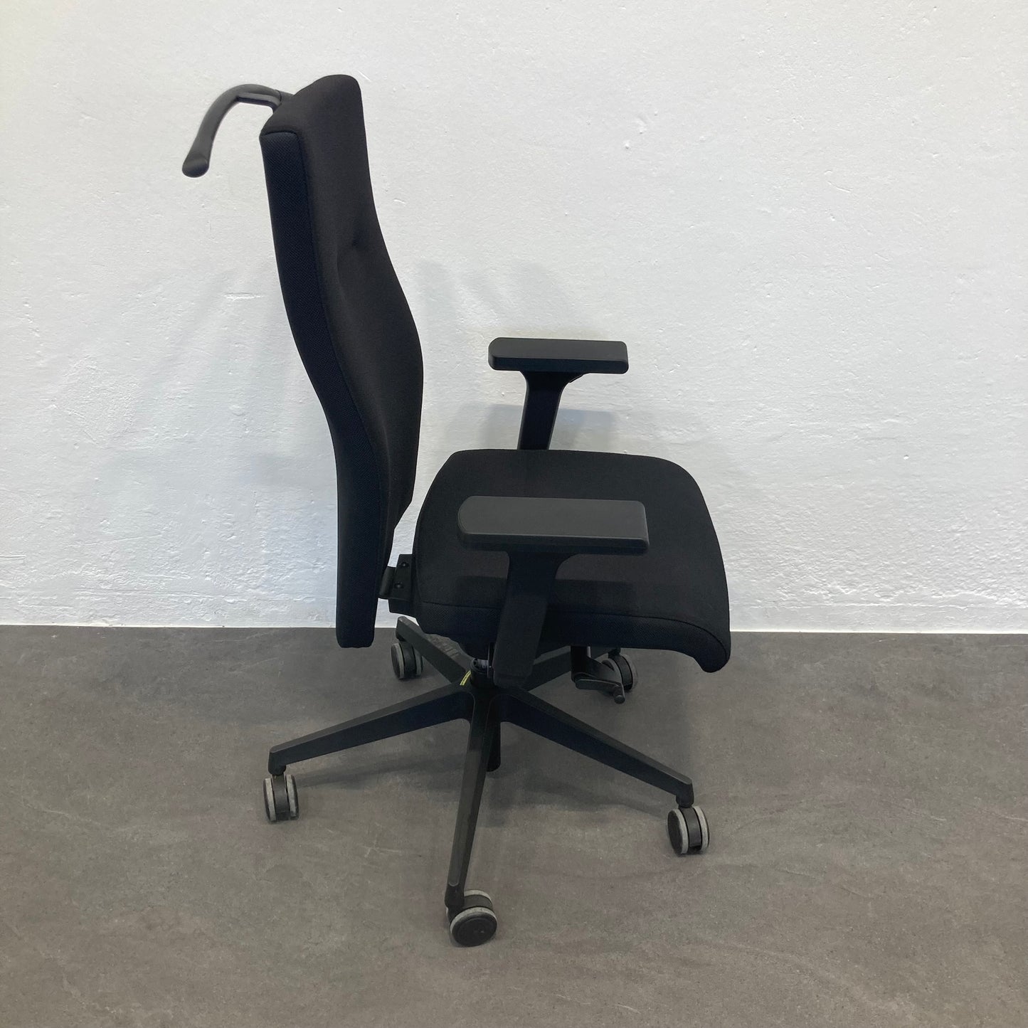 Züco Cubo Bürodrehstuhl mit Fusskreuz Metall Schwarz - 6038908