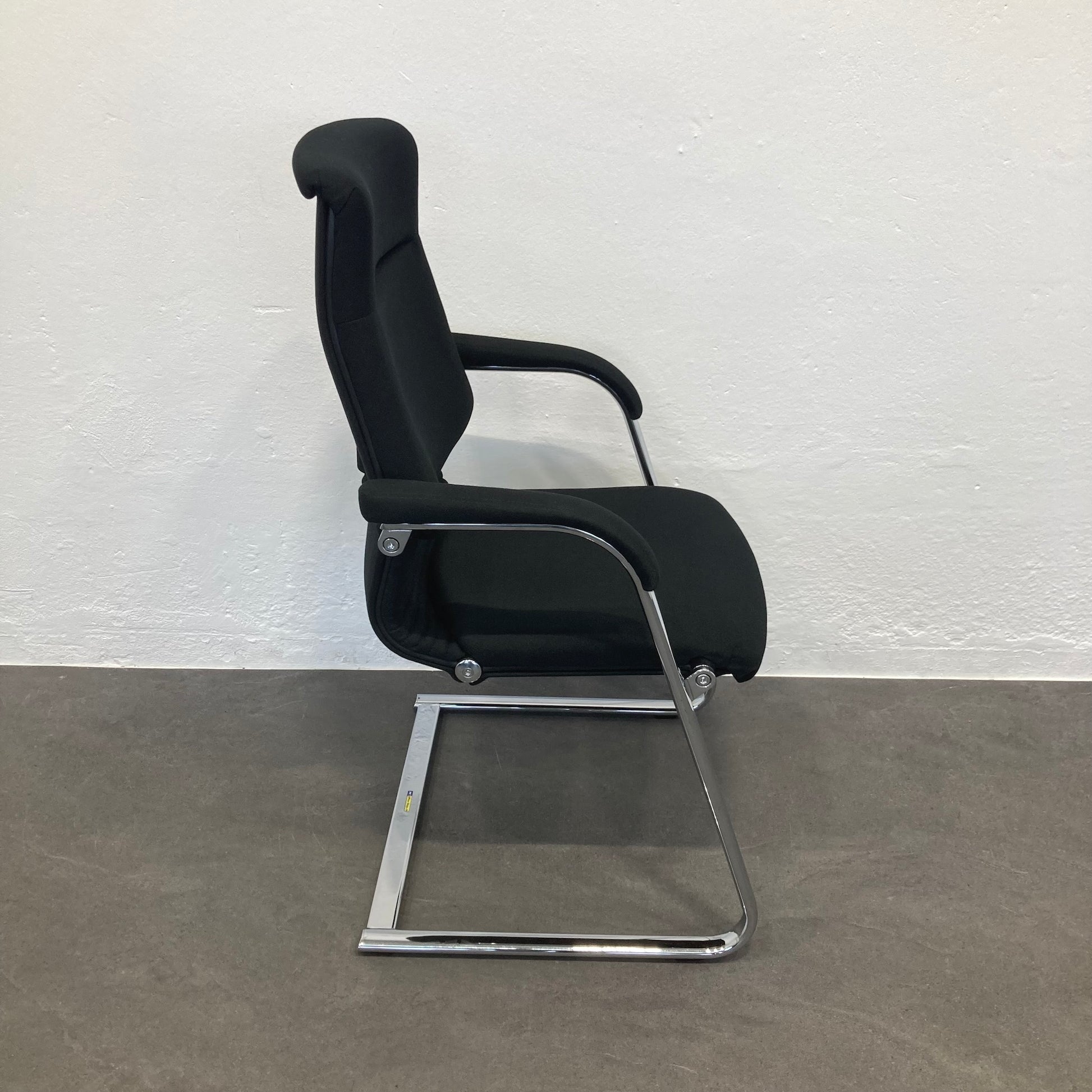 Girsberger Trilax Freischwinger mit Chrom Gestell - 6038911