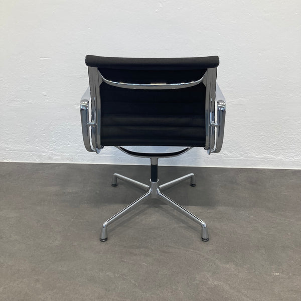 Vitra Eames Alu Chair EA108 Hopsak Dunkelbraun