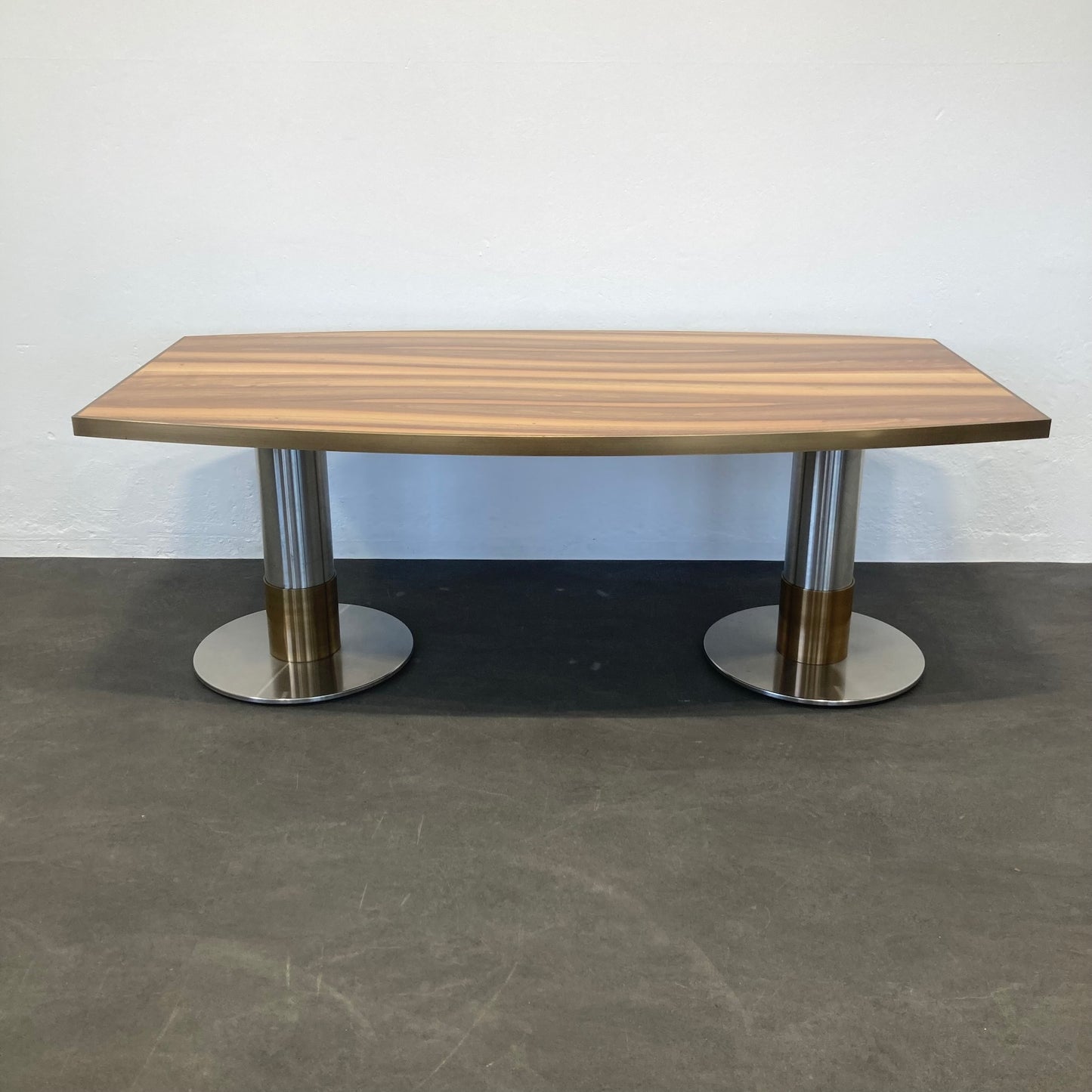 Wilkhahn Exklusiv Sitzungstisch aus Spanplatte Nussbaumfurnier - 6038933