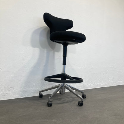 Vitra ID Trim Counter Drehstuhl Ansicht Mechanik von links