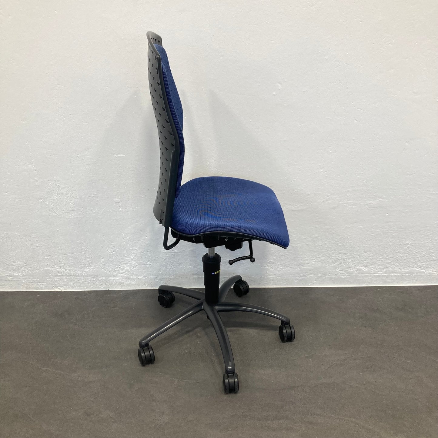 Sitag Reality Bürodrehstuhl von der Seite - 6038958