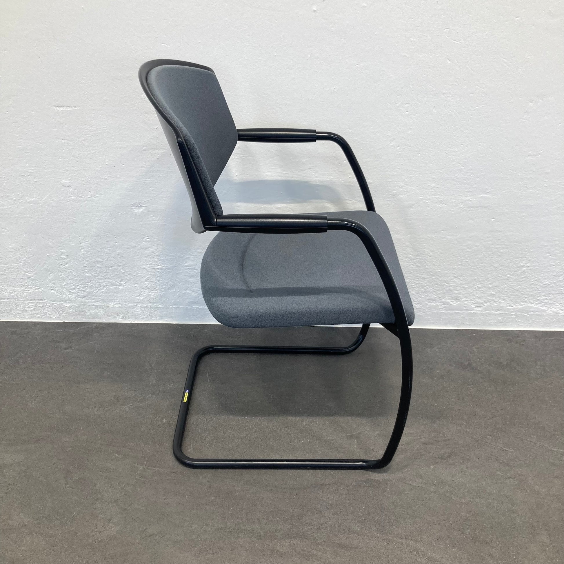 Giroflex G16 Freischwinger Gestell Metall Schwarz - 6038961