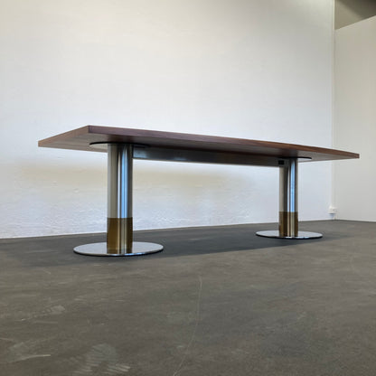 Wilkhahn Exclusiv Sitzungstisch 2500x1150mm mit Kabelkanal seizliche Ansicht von unten - 6038969