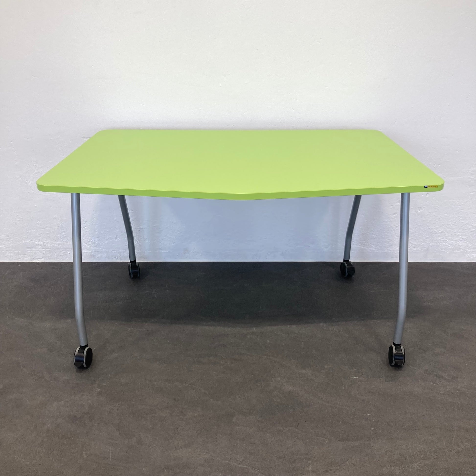 Steelcase Education Roll-Schreibtisch aus Spanplatte Grün - 6038982