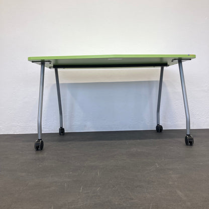 Steelcase Education Roll-Schreibtisch von unten - 6038982