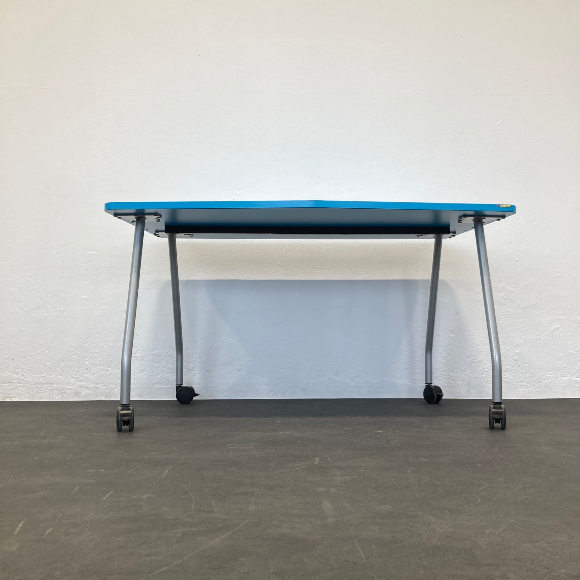 Steelcase Education Roll-Schreibtisch von unten - 6038983