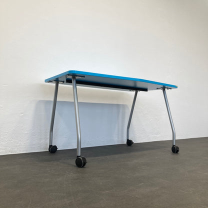 Steelcase Education Roll-Schreibtisch seitlich von unten - 6038983
