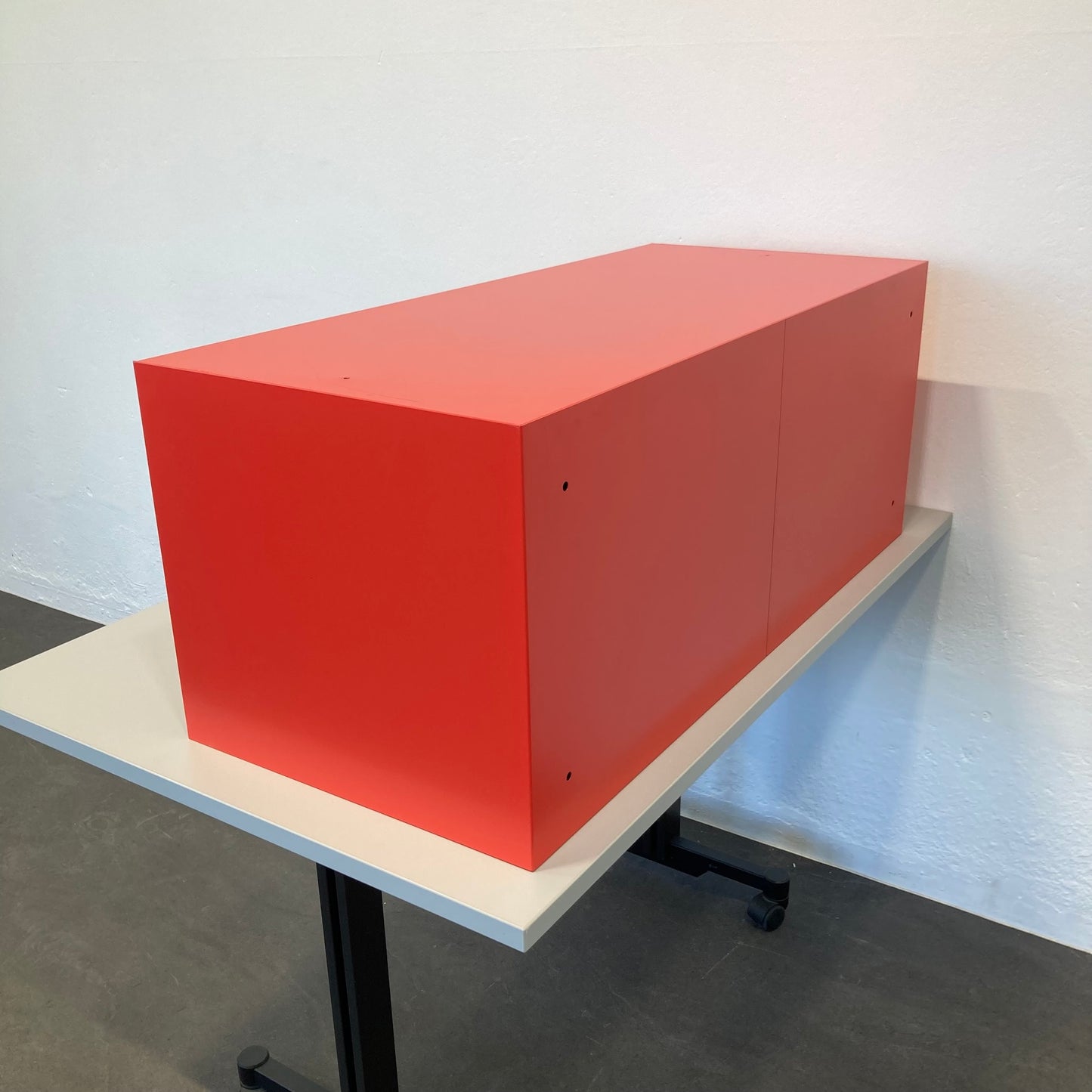 Lista Office LO Locker Hellrot Ansicht von hinten - 6039002