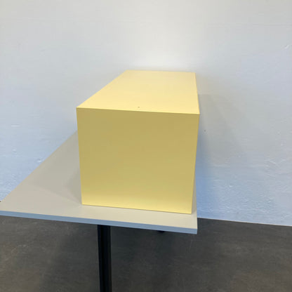 Lista Office LO Locker Blassgelb seitliche Ansicht - 6039022