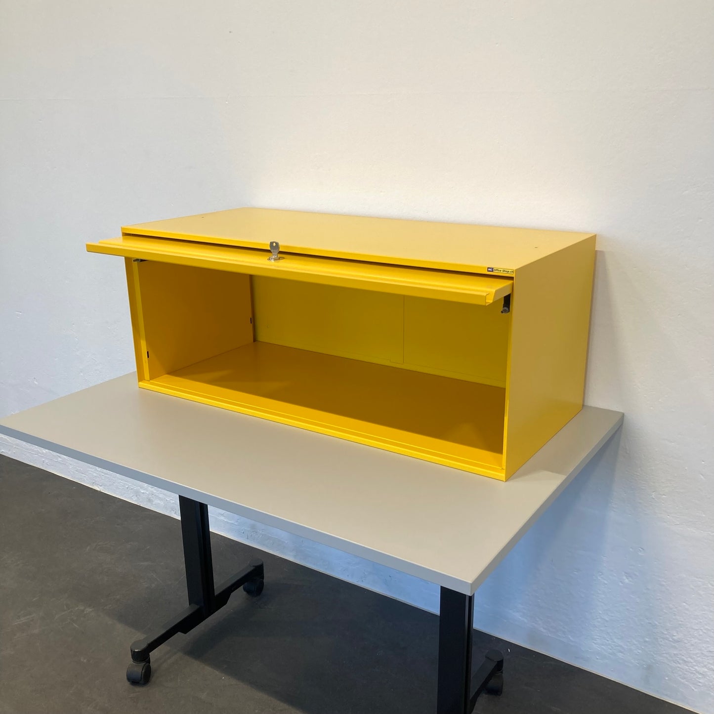 Lista Office LO Locker Dunkelgelb mit einer Tiefe von 443 mm - 6039024