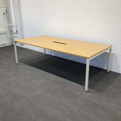 Lista Office LO Motion Sitzungstisch mit perlweissem Gestell - 6039037