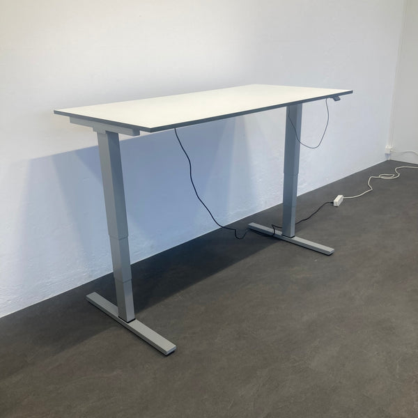 Bene Level Pure Sitz-Steh Schreibtisch 1600x800mm - Weiss