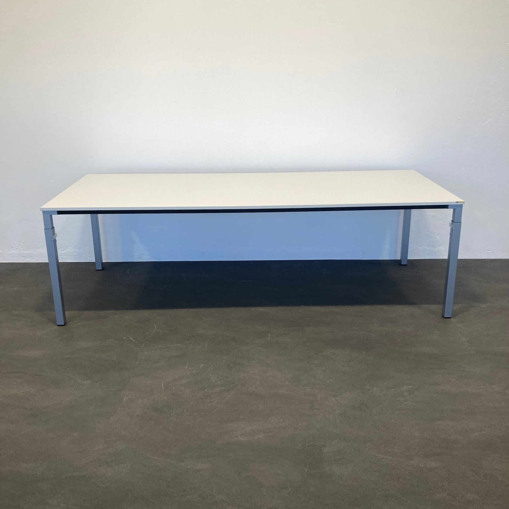 Steelcase Kalidro Sitzungstisch Spanplatte weiss - 6039894