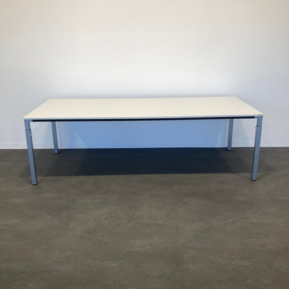 Steelcase Kalidro Sitzungstisch Spanplatte weiss - 6039894