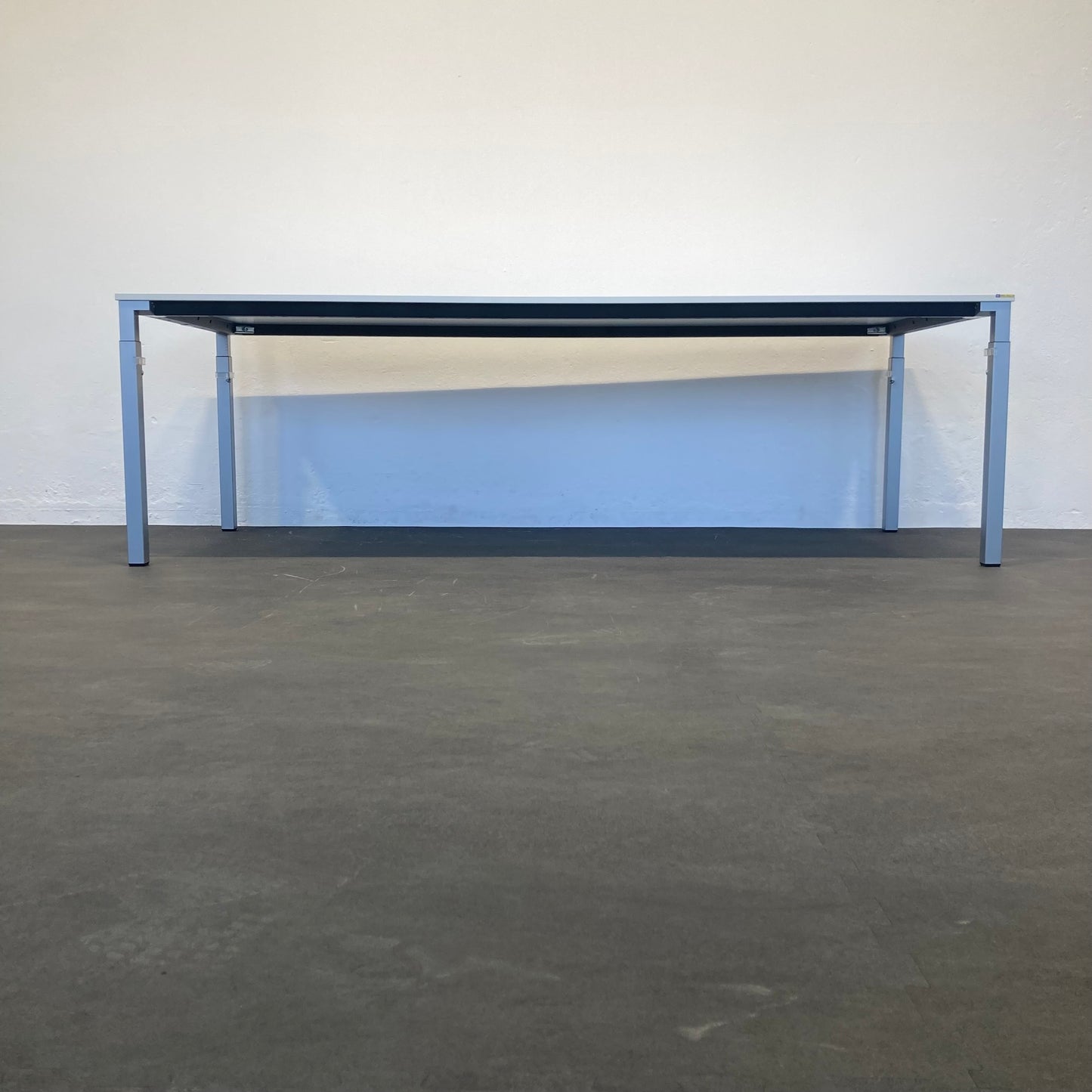 Steelcase Kalidro Sitzungstisch Ansicht von unten - 6039894