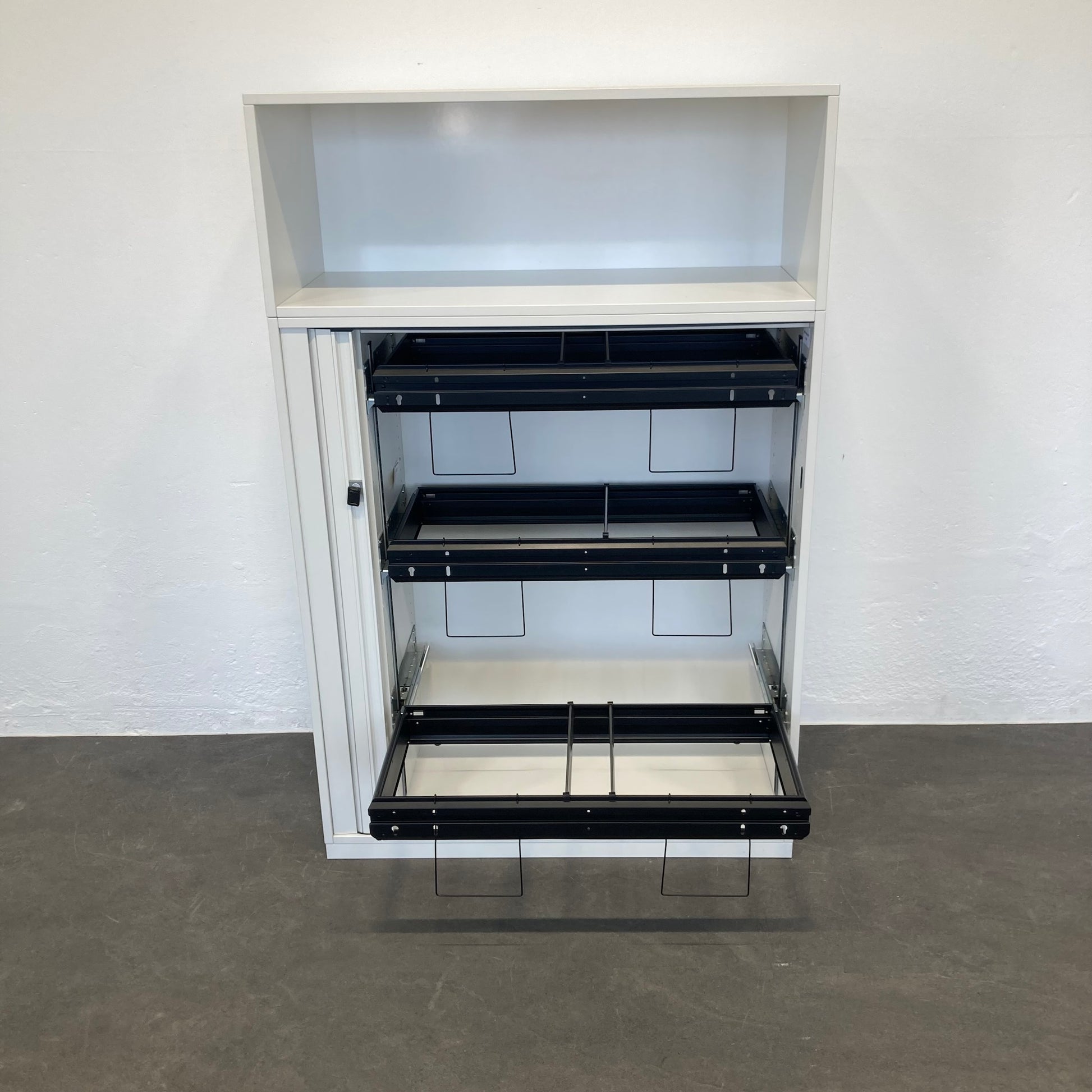 Steelcase Share It Lateralschrank für 1 Ordner-Reihe + 3 x HR-Auszug - 6039898