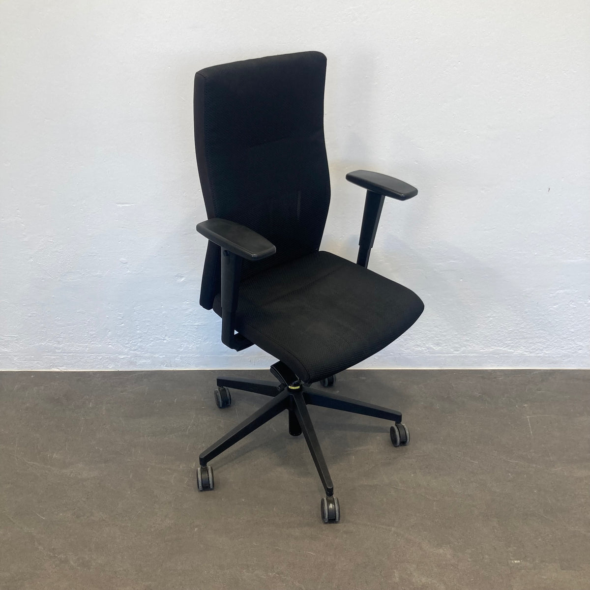 Züco Cubo Bürodrehstuhl mit Armlehnen - 6039903