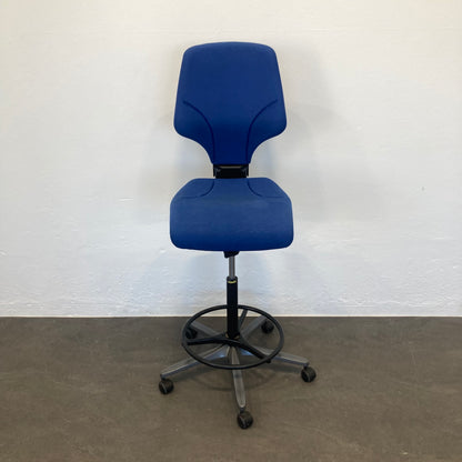 Giroflex G64 Counter Drehstuhl Bezug Stoff Blau gemustert