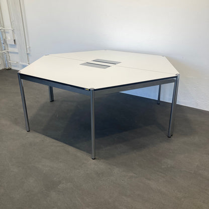 USM Haller Classic Doppel-Trapez-Sitzungstisch mit Gestell chrom glanz - 6039916