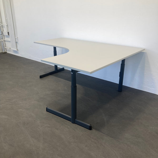 Steelcase Tenaro Eckschreibtisch Freiform Links 2000mm