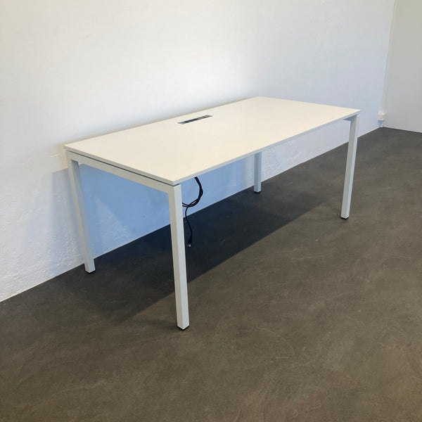 Lista Office LO Motion Sitzungstisch 1600x800 mm - Weiss/Weiss