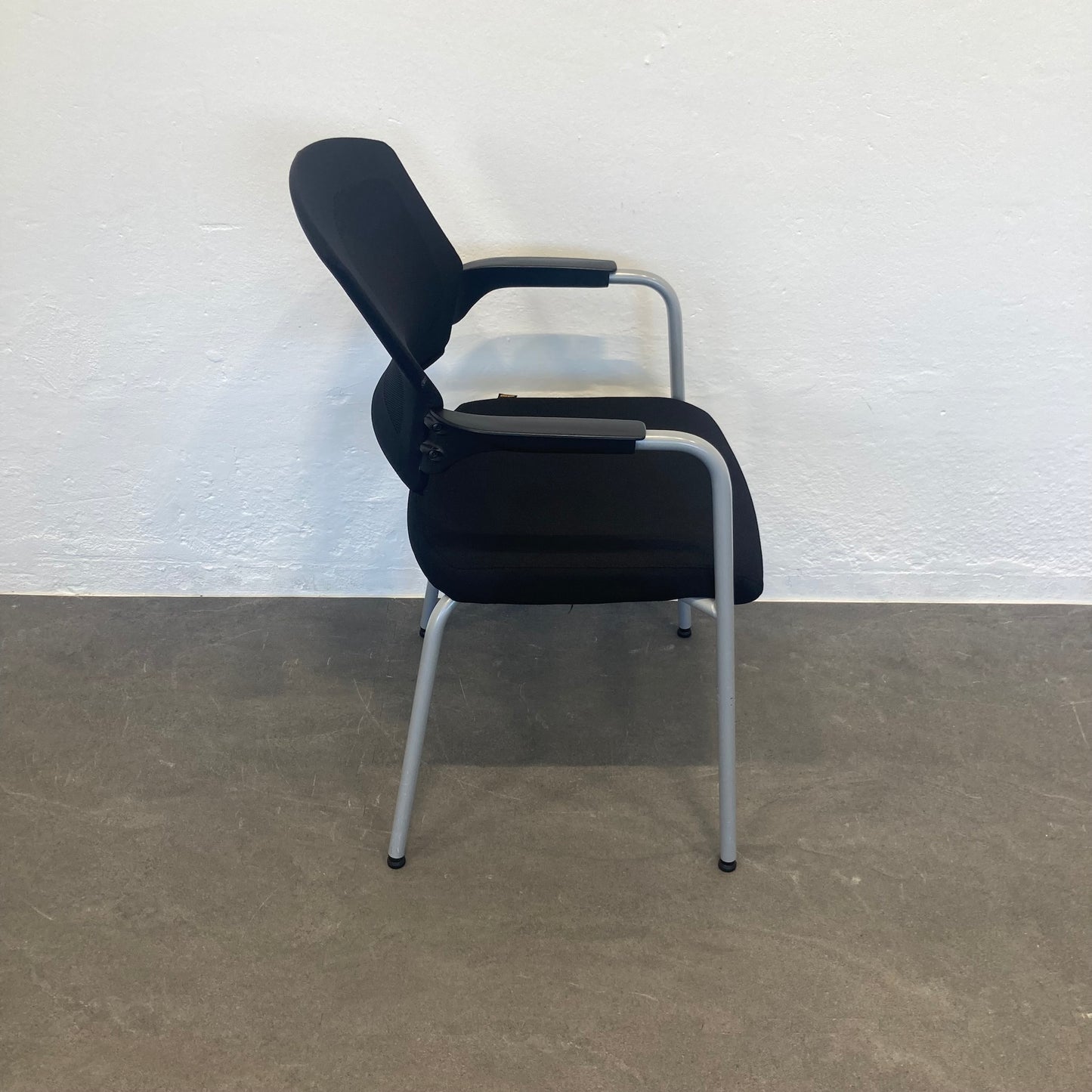 Sitag EL100 Besucherstuhl mit Armlehnen - 6039933