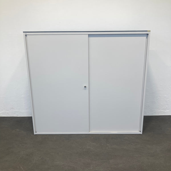 Lista Office LO Storage Schiebetür-Aktenschrank 4-OH mit Akustikrückwand - Weiss - ohne Schlüssel