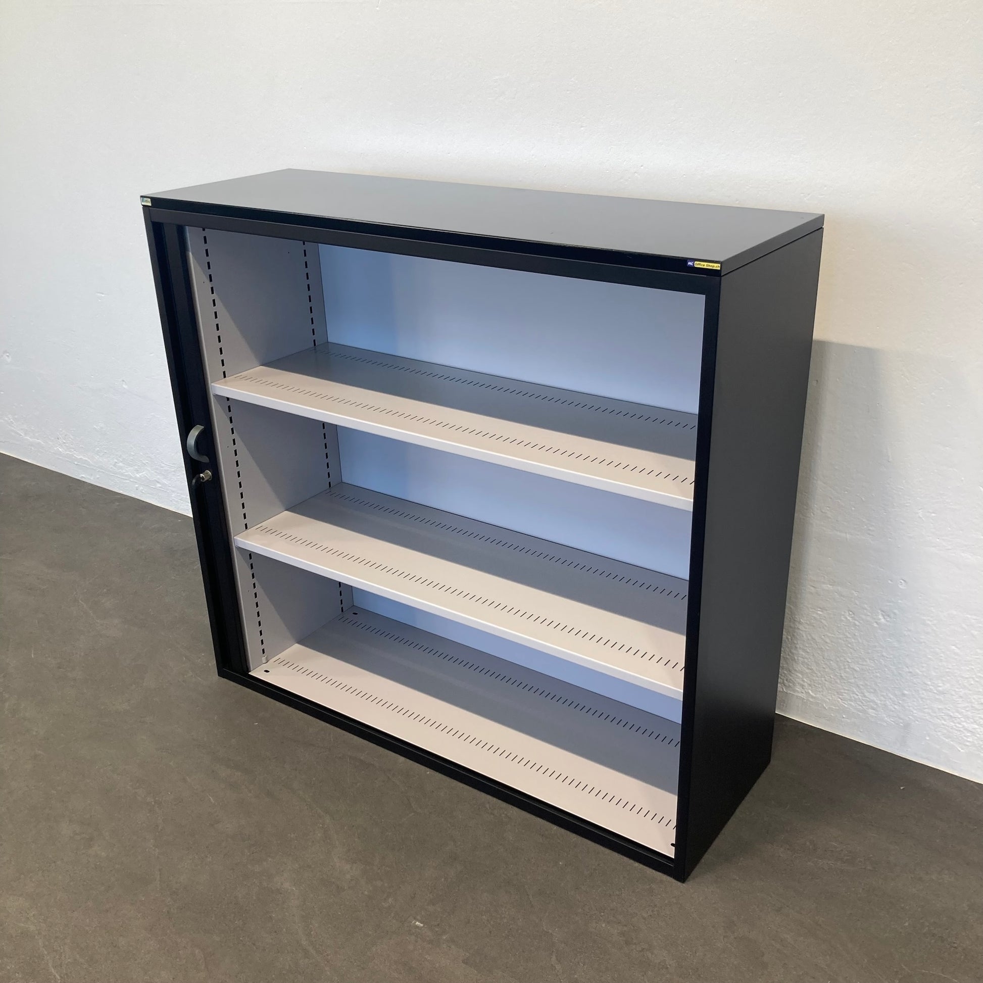 Lista Office Storage Lateralschrank Ansichoffen von rechts - 6039960