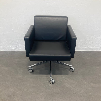 Poltrona Frau Exclusiv Dreh-Sessel aus Leder Schwarz - 6039962