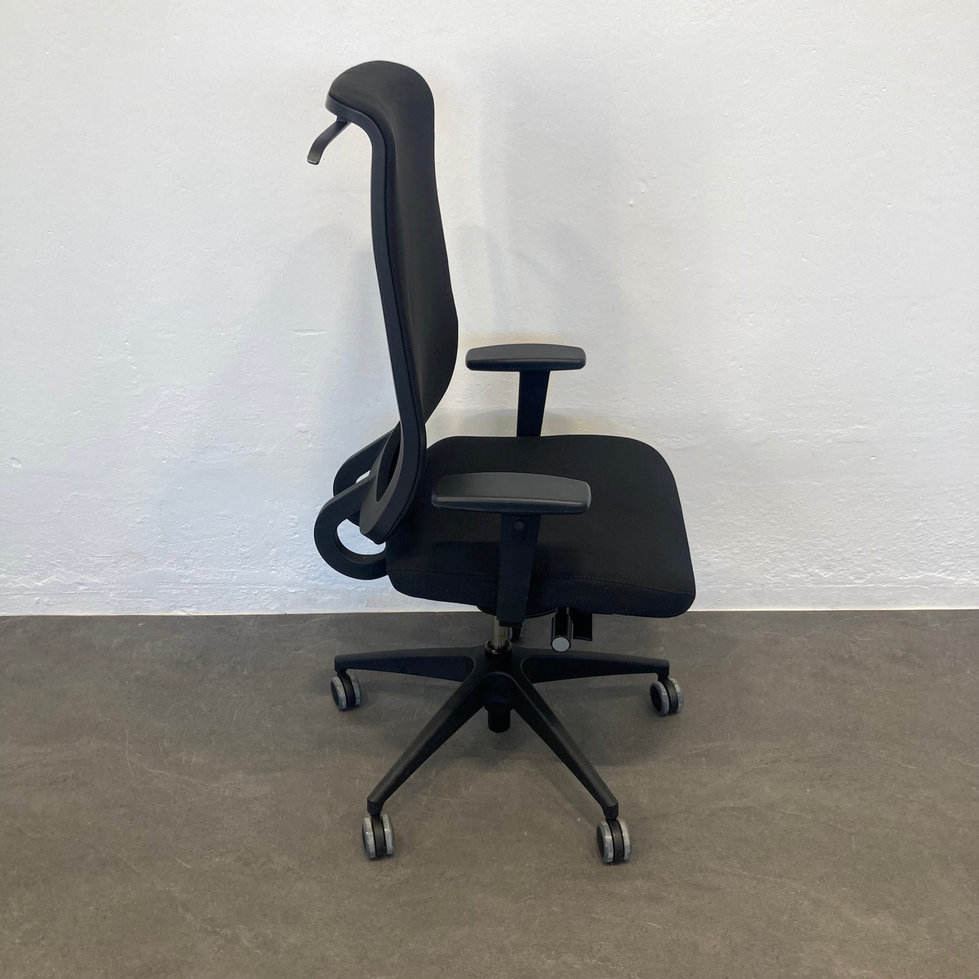 Girsberger Reflex Bürodrehstuhl mit Fusskreuz Schwarz - 6039964