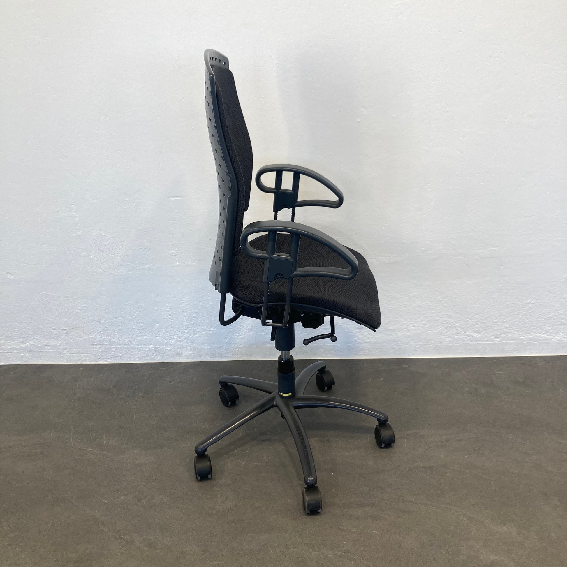 Sitag Reality Bürodrehstuhl mit höhenverstellbarer Rückenlehne - 6039972