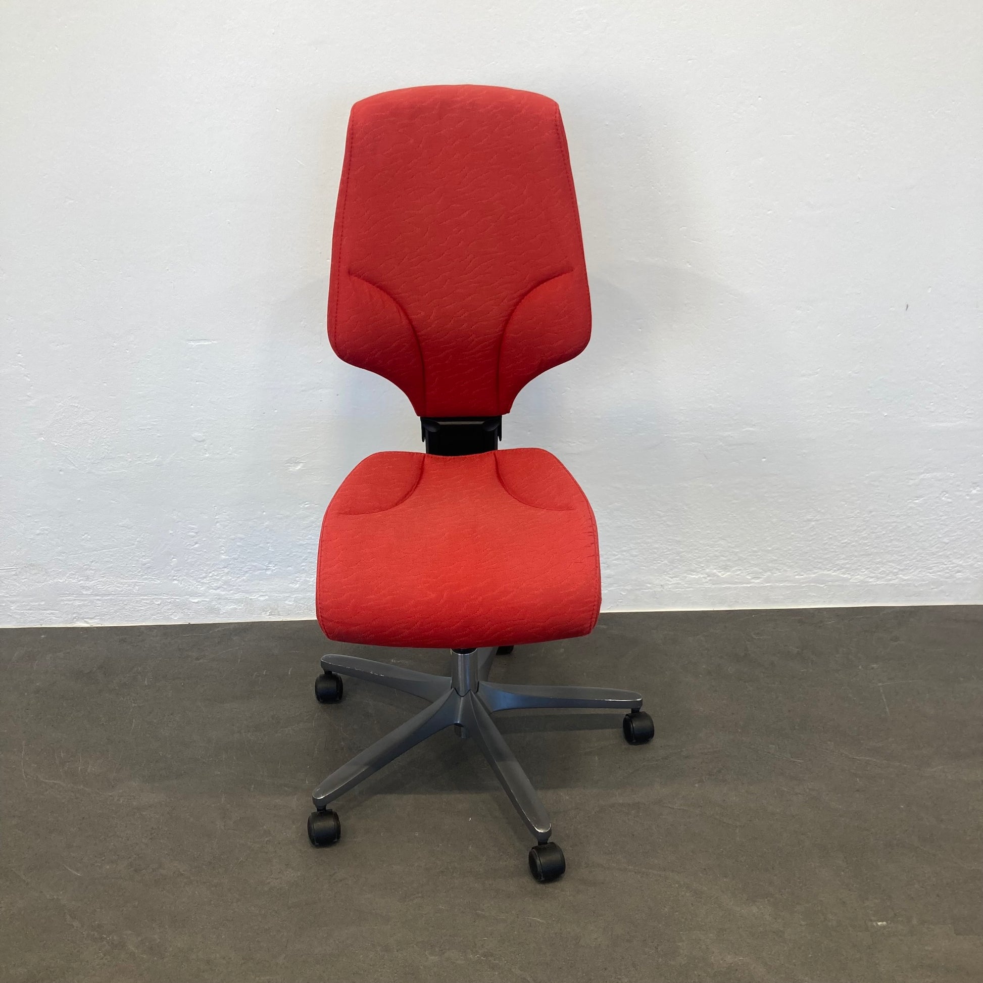 Giroflex G64 Bürodrehstuhl mit Stoffbezug Rot gemustert - 6039973