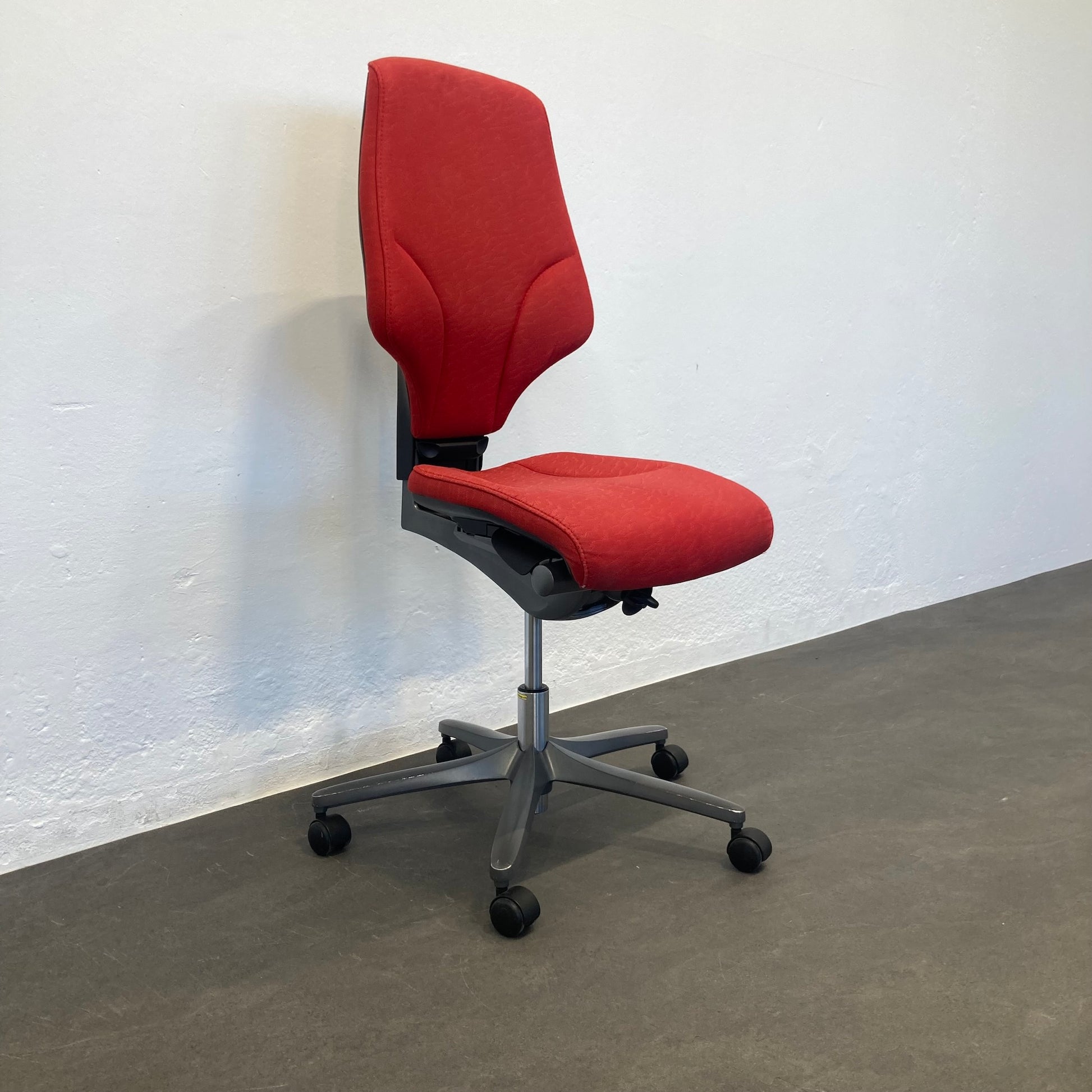 Giroflex G64 Bürodrehstuhl seitliche Ansicht Mechanik - 6039973