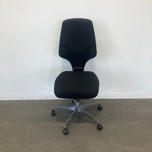 Giroflex G64 Bürodrehstuhl ohne Armlehnen - Schwarz gemustert